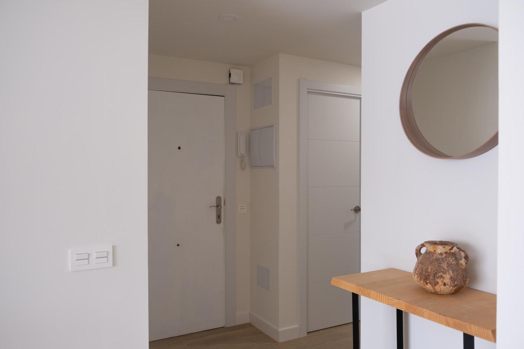 Victoria'S Home Modern And Cosy 2 Bedroom Apartment Málaga Eksteriør billede
