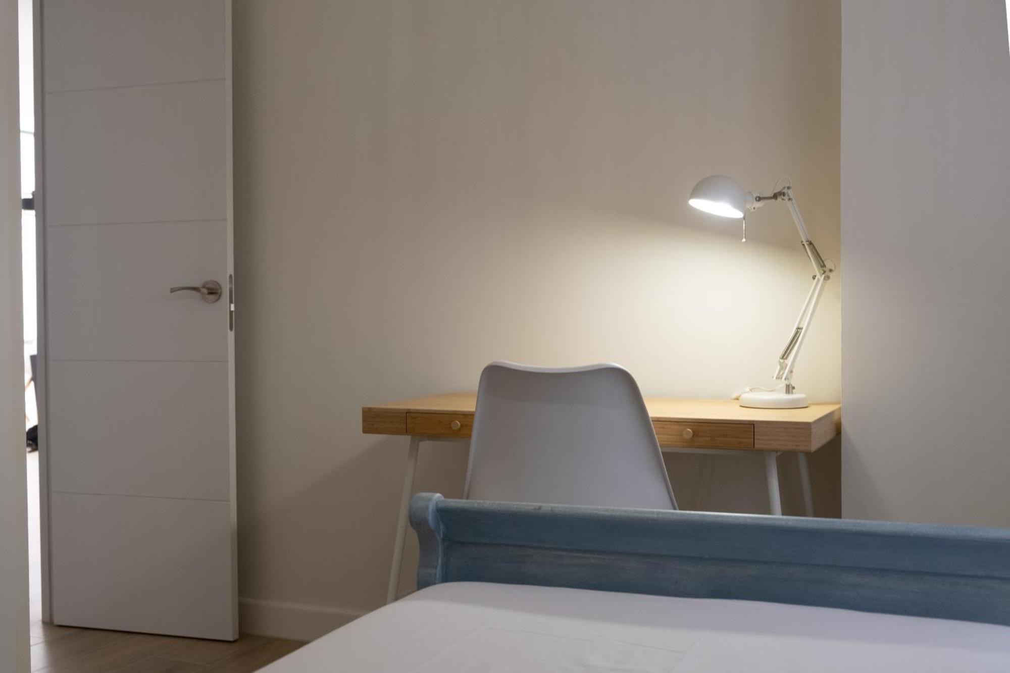 Victoria'S Home Modern And Cosy 2 Bedroom Apartment Málaga Eksteriør billede